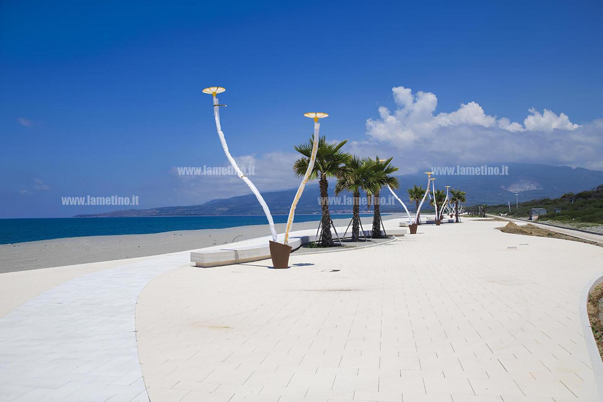Stylish Apt Terina - Le Lincelle, Lamezia - Bright, Spacious, Elegant And With Terrace Sant'Eufemia Lamezia Exterior photo
